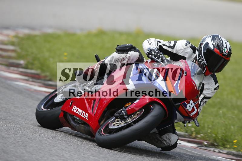 /Archiv-2024/29 12.06.2024 MOTO.CH Track Day ADR/Gruppe rot/87